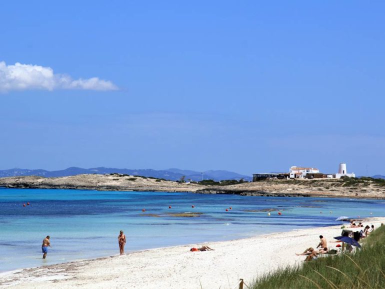 BEST BEACHES IN FORMENTERA